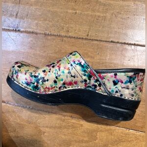 Dansko Clogs Size 38